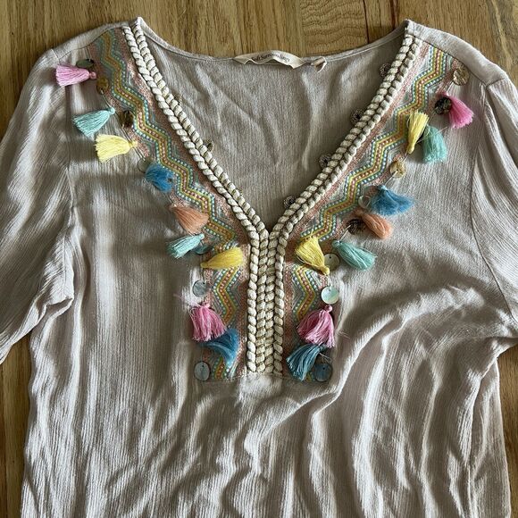 Soft Surroundings Clementine Tunic Top Embroidered Tassels Accent Medium boho - Picture 4 of 8